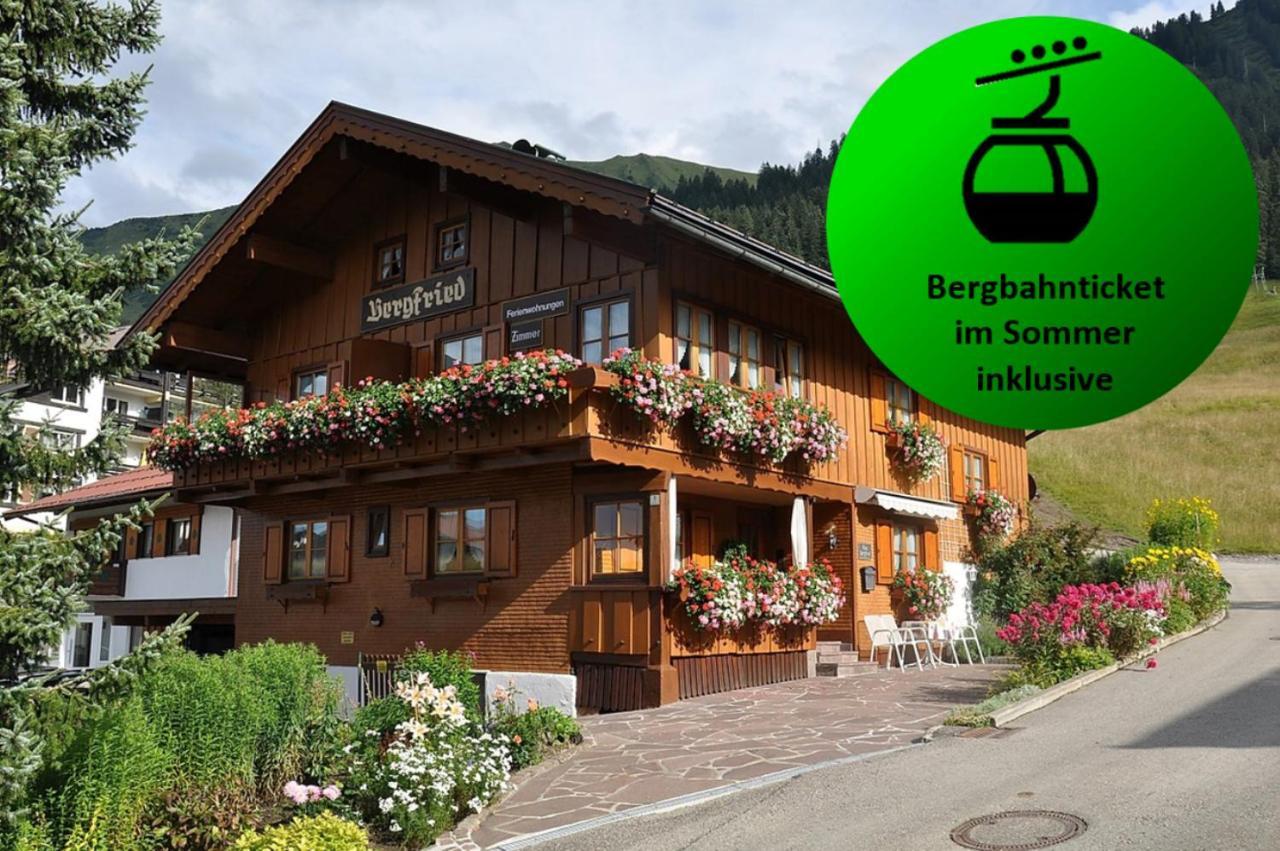 Das Bergfried - Urlaub Zentral Und Ruhig! Apartment Riezlern Exterior foto